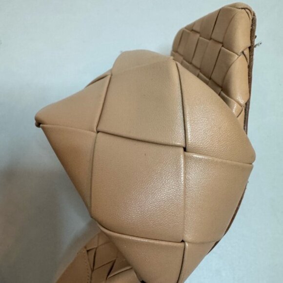 Bottega-Inspired Padded Mules | Light Beige | Size 6 | Chic Minimalist Heel - Picture 13 of 16